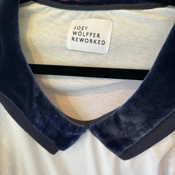 Velvet Collared T-Shirt - NWOT - Picture 3 of 4